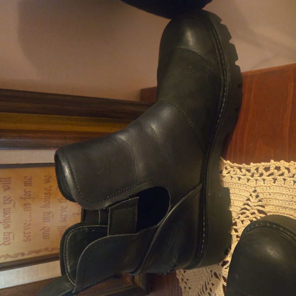 UGG Black Moto Boots - Picture 9 of 12